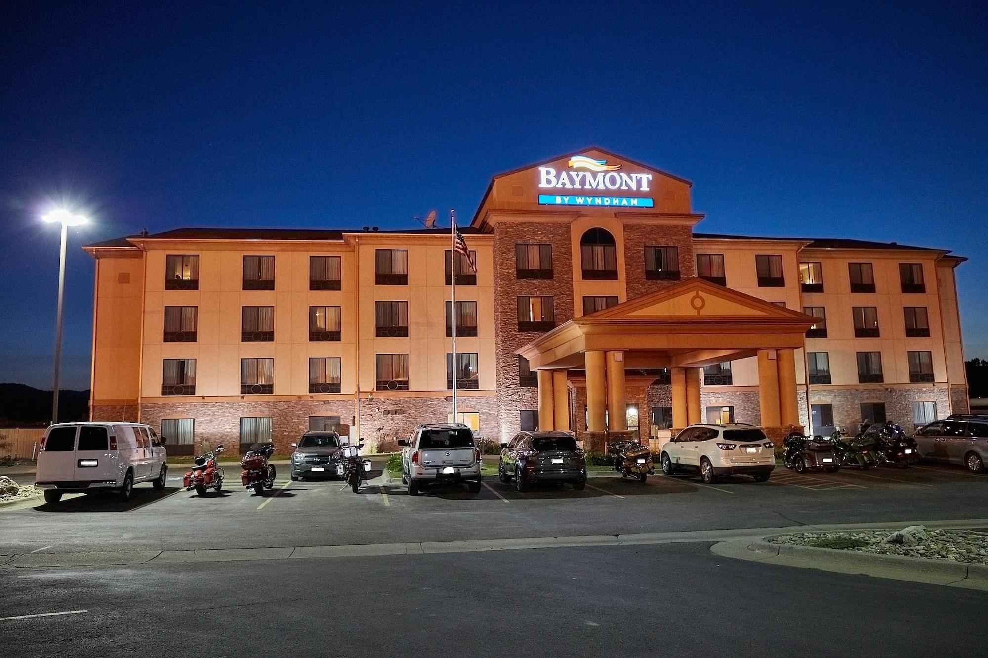 Baymont Inn & Suites By Wyndham 스터지스 외부 사진